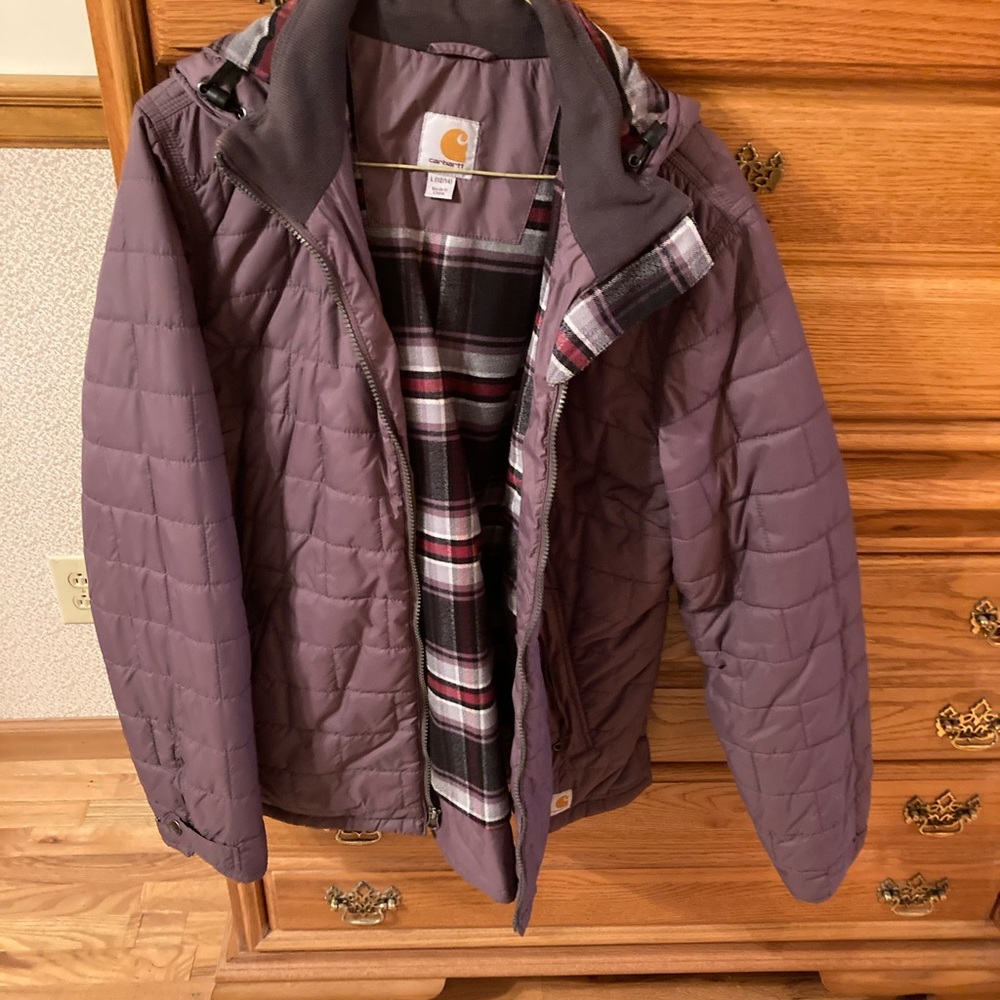 Women’s Carhartt jacket